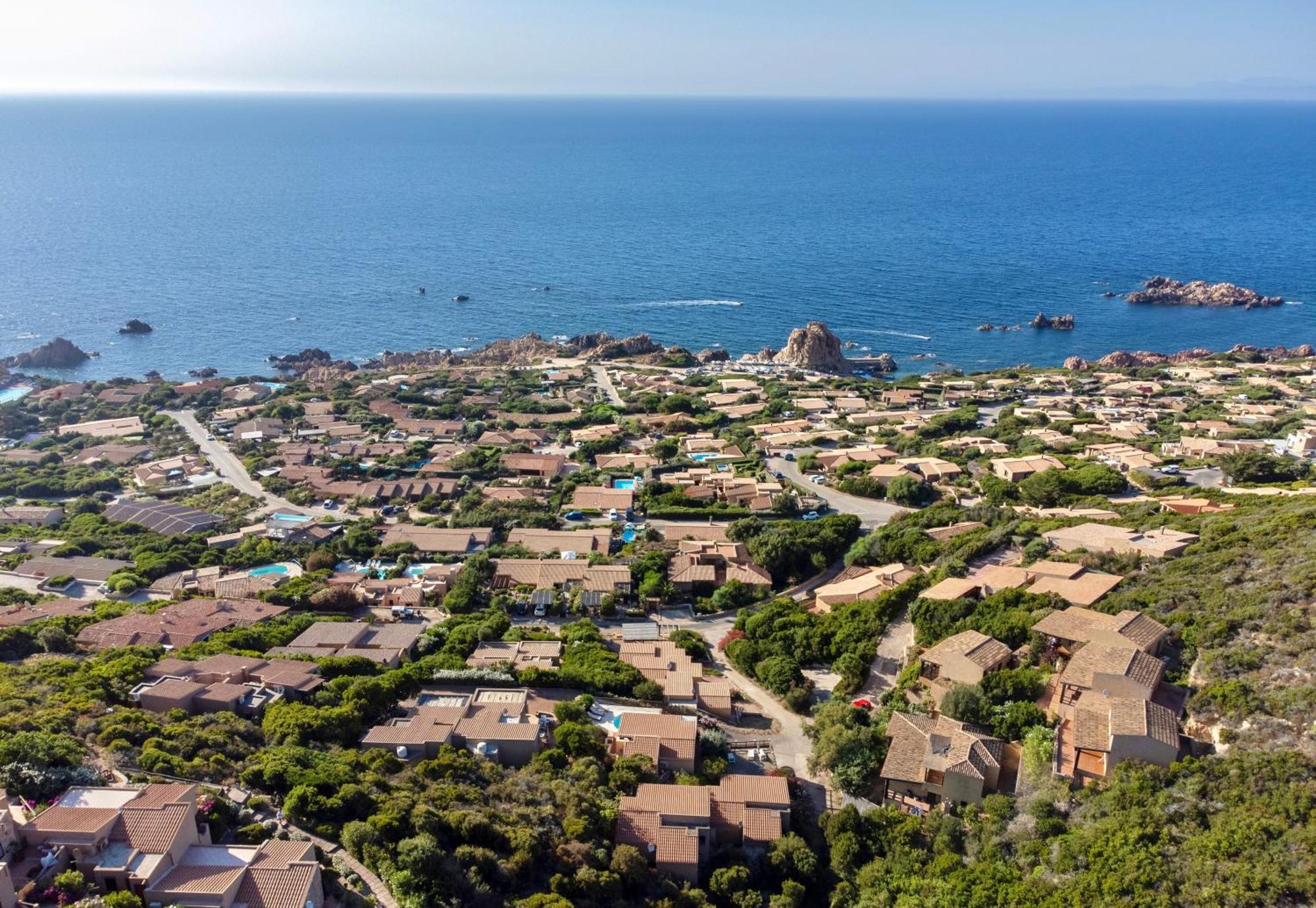 Residence In Costa Paradiso, Apartments With Private Outdoor Area Exterior photo